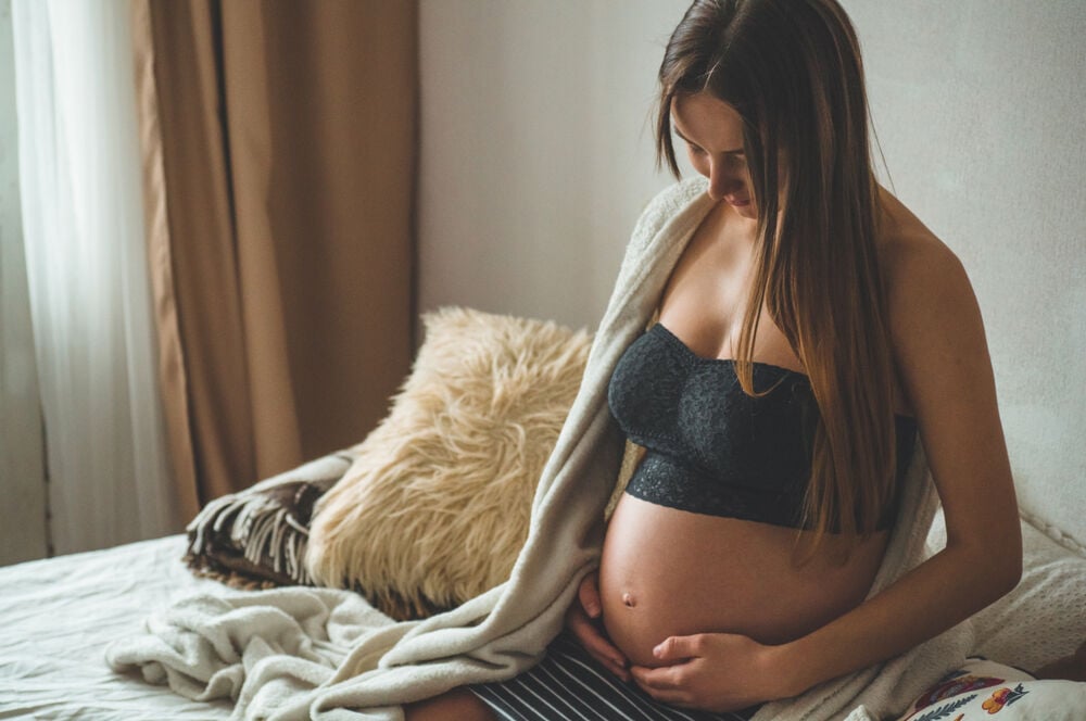 A HIV positive and pregnant woman