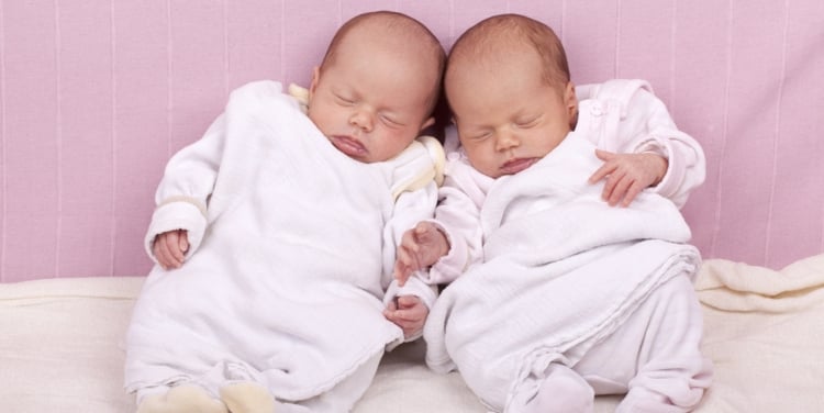 Paternal Twins: Characteristics and Surprising Facts Paternal Twins: Characteristics and Surprising Facts
