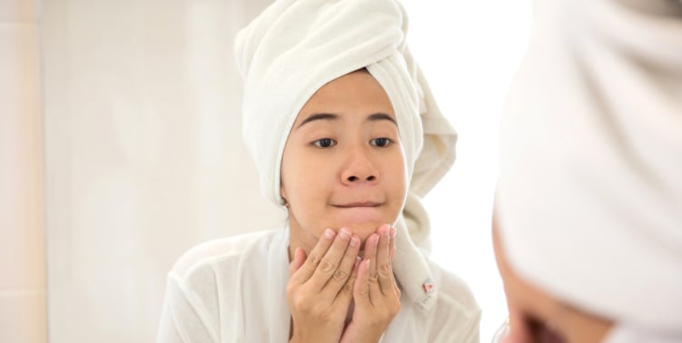 Hormonal Acne: Causes, Types, and Treatments Hormonal Acne: Causes, Types, and Treatments