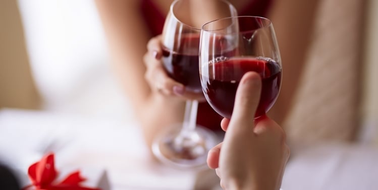 ¿Puedes tener relaciones sexuales cuando estás menstruando? Pros y contras del sexo durante la menstruación ¿Puedes tener relaciones sexuales cuando estás menstruando? Pros y contras del sexo durante la menstruación