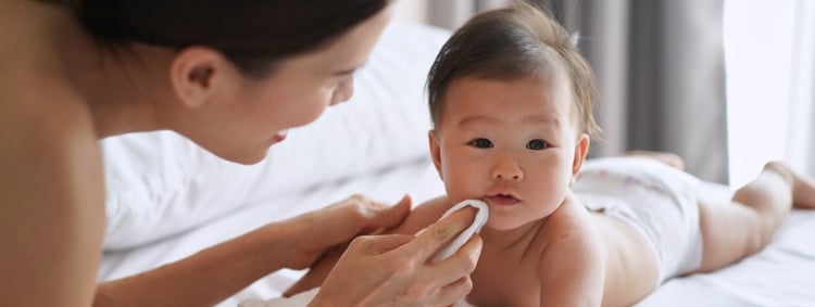 Why Do Babies Spit Up? Learn Your Baby’s Cues Why Do Babies Spit Up? Learn Your Baby’s Cues