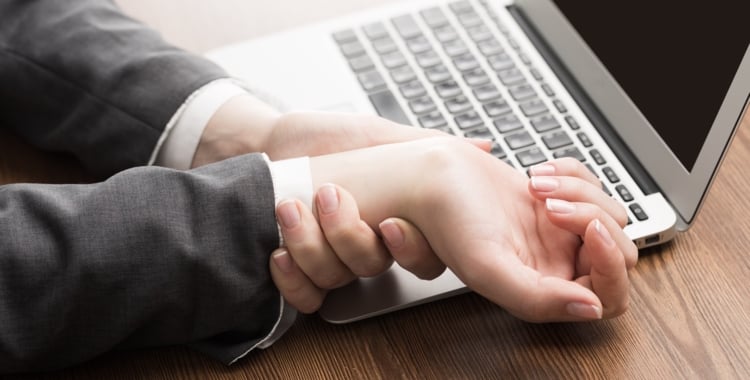 Pregnancy Induced Carpal Tunnel Syndrome: How to Deal with It Pregnancy Induced Carpal Tunnel Syndrome: How to Deal with It