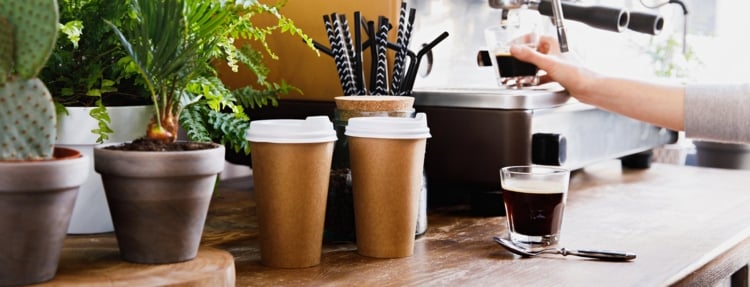 Cafeína en café vs. refrescos. ¿Cuál es preferible y por qué? Cafeína en café vs. refrescos. ¿Cuál es preferible y por qué?