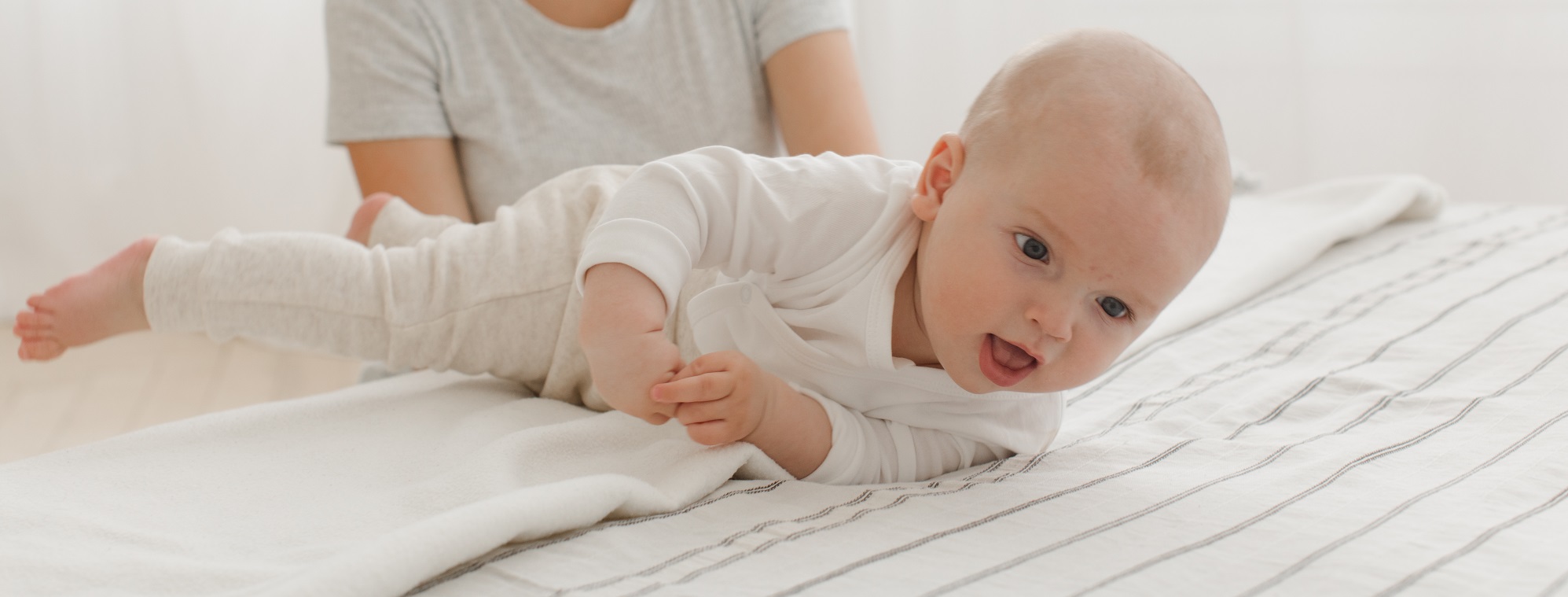 When Do Babies Roll Over? A Cheat Sheet for New Parents