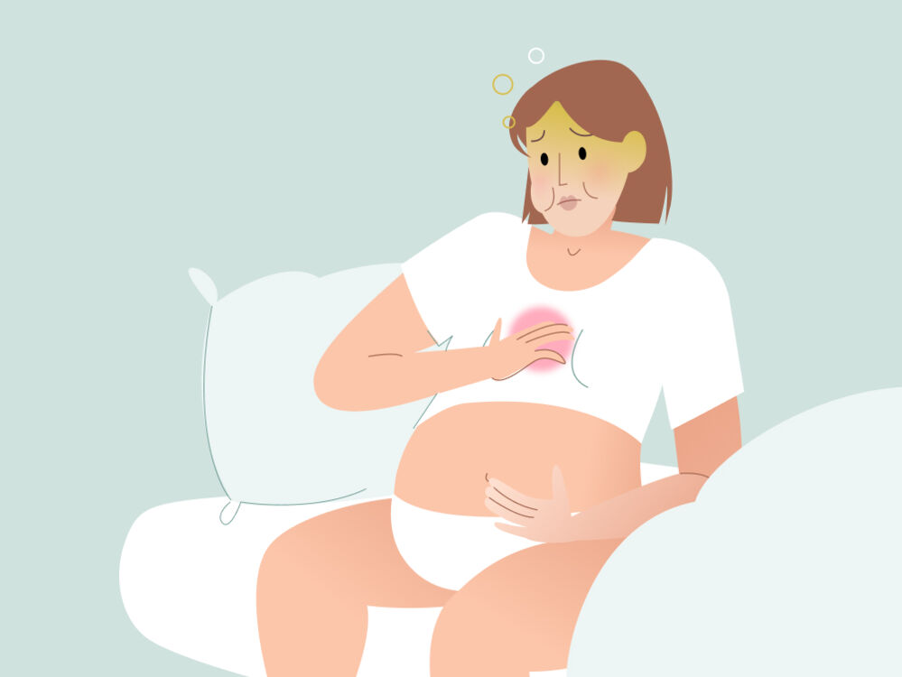 woman experiencing heartburn during pregnancy