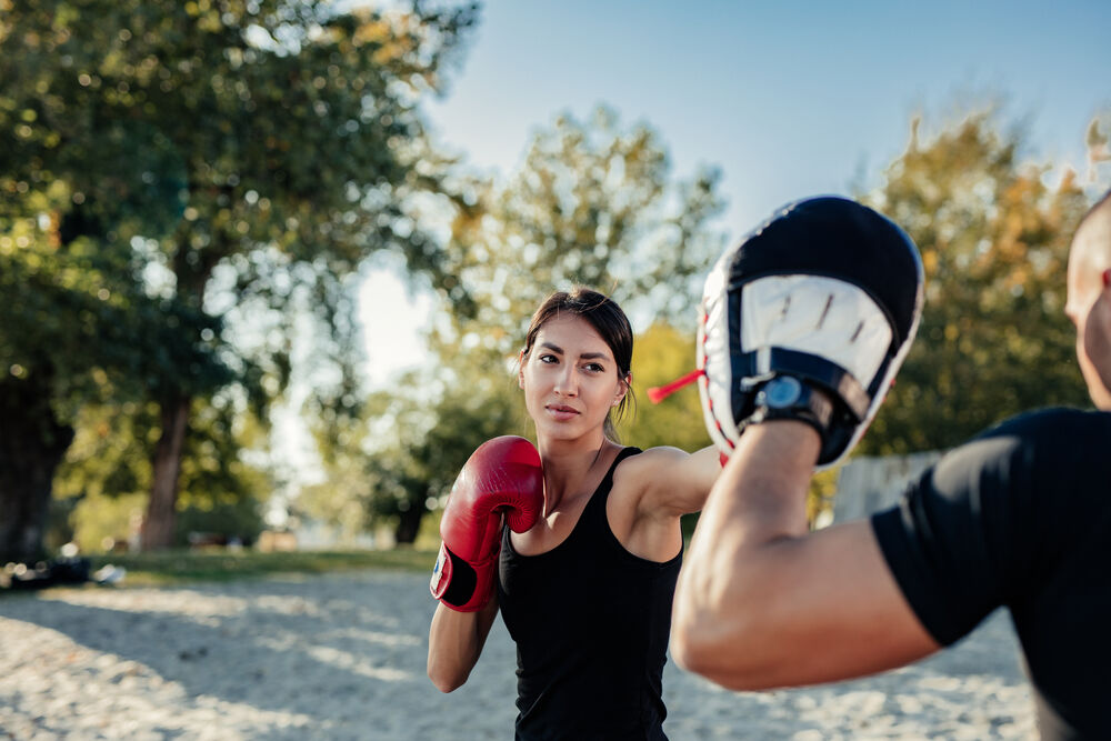 Heavy Boxing Empty Punching Bag Gloves Training Kicking MMA Workout w Chain  Hook - CÔNG TY TNHH DỊCH VỤ BẢO VỆ THĂNG LONG SECOM