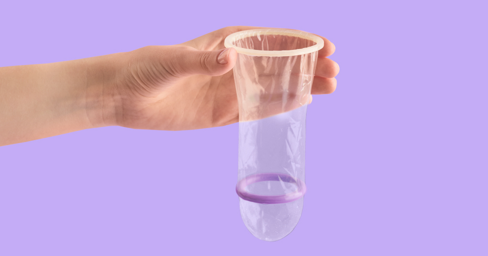 Female condoms: A complete guide - Flo Female condoms: A complete guide - Flo