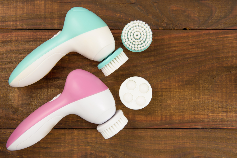 Facial cleansing brushes Facial cleansing brushes