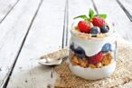 Yogurt parfait - an ideal low sodium fast food option for breakfast