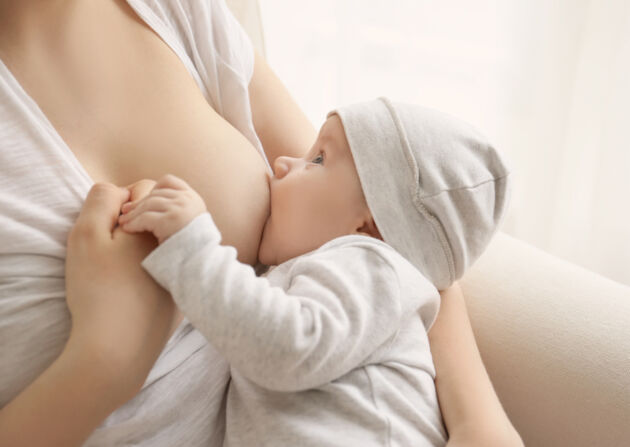 breastfeeding woman postpartum