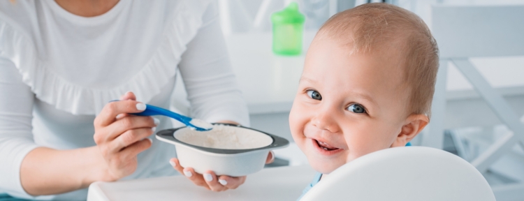 Nahrungsmittel, die Du und Dein 9 Monate altes Baby meiden solltet