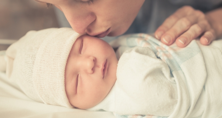17 Curious Questions about Newborn Babies Every Parent Should Know Answers To