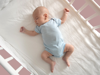 Sleep patterns of a newborn: Tips for the first few months